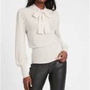 Banana republic tie neck sweater top